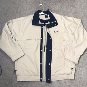 Light Nike Golf Jacket Men’s Large Khaki color